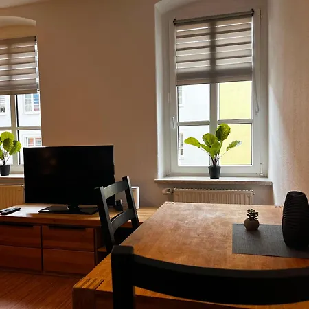 Stylische Flat1 Mit Franzoesischem Balkon1 All-in 5g Lägenhet *